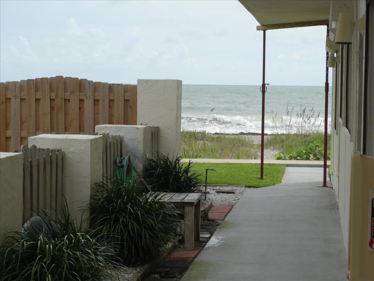 Quiet Vista Del Mar 2 Bedroom Condo Beachfront Property Cocoa Beach Exterior foto