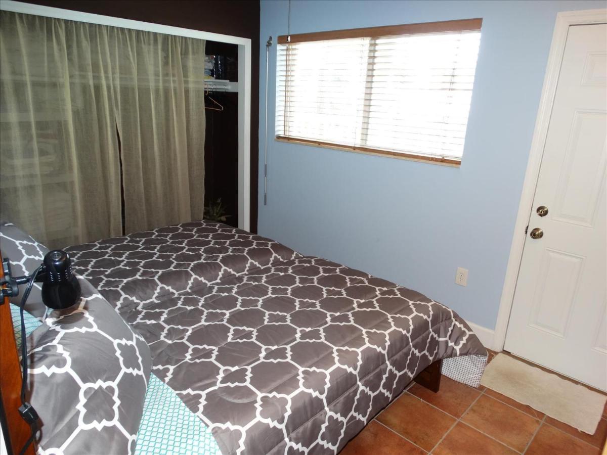 Quiet Vista Del Mar 2 Bedroom Condo Beachfront Property Cocoa Beach Exterior foto